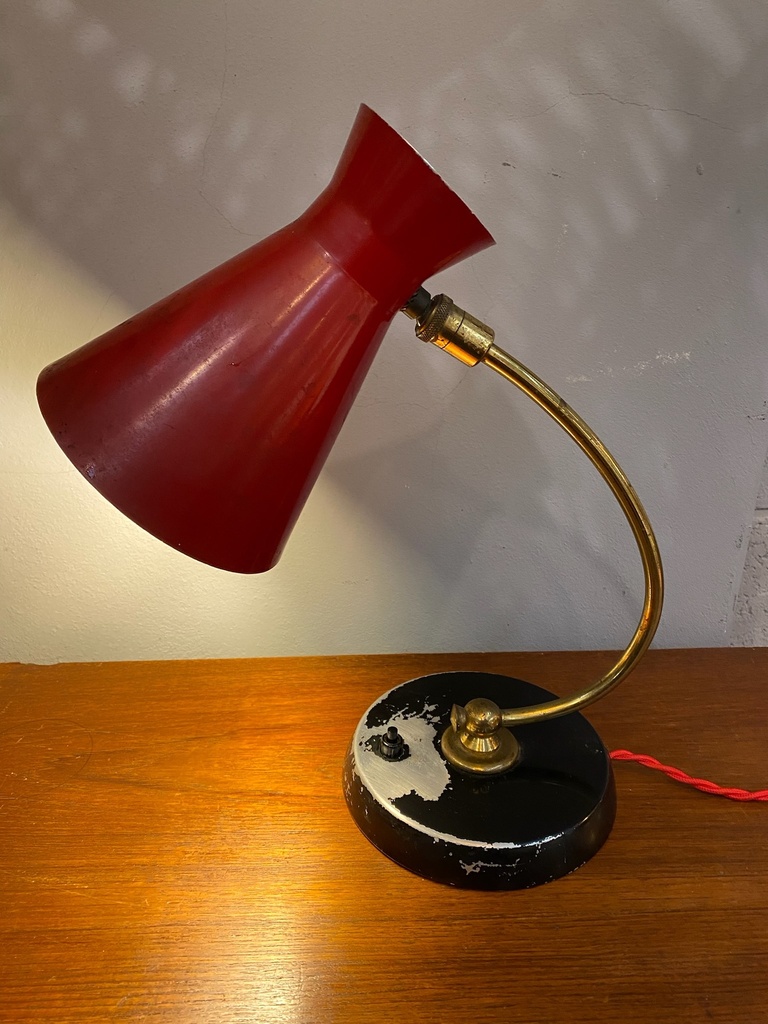 Lampe bras flexible rouge